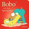 Bobo auf dem Spielplatz