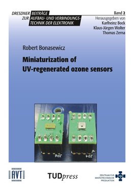 Miniaturization of UV-regenerated ozone sensors