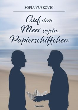 Auf dem Meer segeln Papierschiffchen